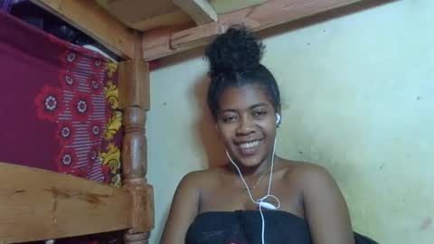 Snapshot of rasoaa chatting on May 2026 12:22:02 PM Rasoaa online show from May 2026 12:22:02 PM