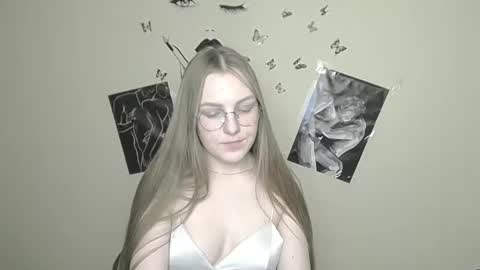 raspberry0101 online show from January 2025 02:26:02 AM