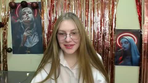 raspberry0101 online show from March 2025 01:29:02 PM