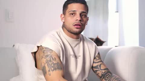 rausch77 online show from November 2025 08:04:02 AM