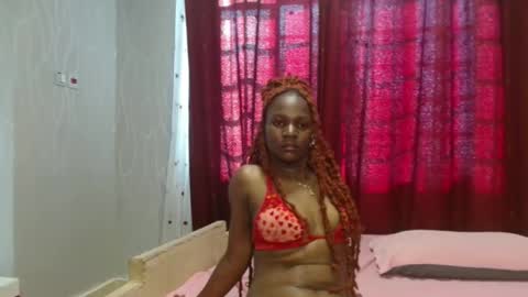 Snapshot of raven_luxe chatting on April 2026 05:27:01 AM Raven online show from April 2026 05:27:01 AM