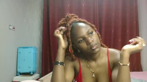 Snapshot of raven_luxe chatting on April 2026 03:31:02 PM Raven online show from April 2026 03:31:02 PM