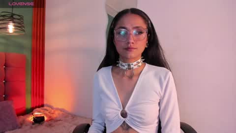 Snapshot of raven_smith_ chatting on June 2026 12:43:02 AM raven_smith_ online show from June 2026 12:43:02 AM
