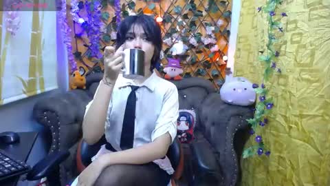 RavenN  online show from January 2025 11:30:02 AM