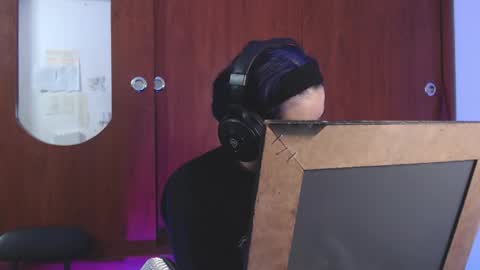 raventh_ online show from April 2026 10:50:01 AM