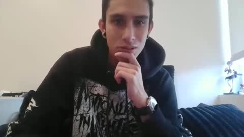 Snapshot of ravenxbat chatting on November 2025 05:24:01 PM ravenxbat online show from November 2025 05:24:01 PM