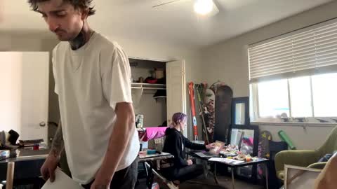 Snapshot of ravenxbeastie chatting on February 2025 09:36:01 PM ravenxbeastie online show from February 2025 09:36:01 PM