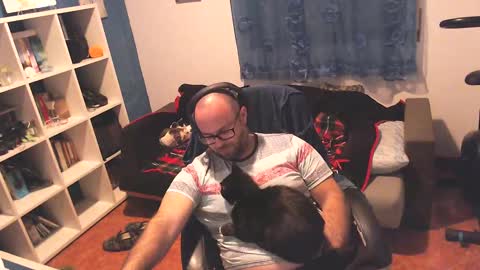 ravingr3d3 online show from March 2025 11:38:01 PM