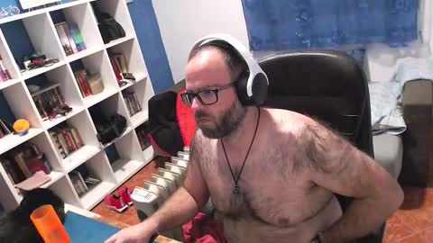 ravingr3d3 online show from November 2025 10:57:02 PM