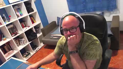 ravingr3d3 online show from April 2026 09:56:02 PM