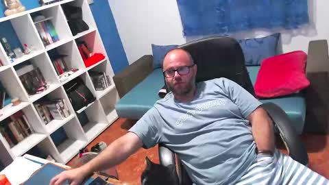 Snapshot of ravingr3d3 chatting on June 2026 01:21:02 AM ravingr3d3 online show from June 2026 01:21:02 AM