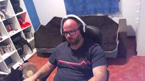 Snapshot of ravingr3d3 chatting on June 2026 09:59:02 PM ravingr3d3 online show from June 2026 09:59:02 PM