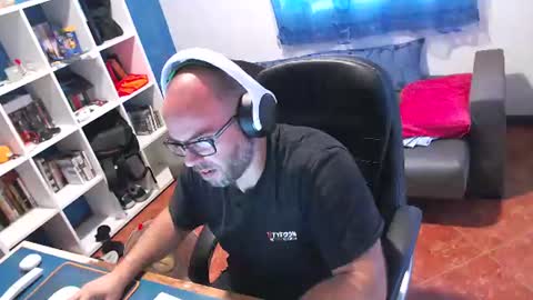 Snapshot of ravingr3d3 chatting on June 2026 08:08:01 AM ravingr3d3 online show from June 2026 08:08:01 AM