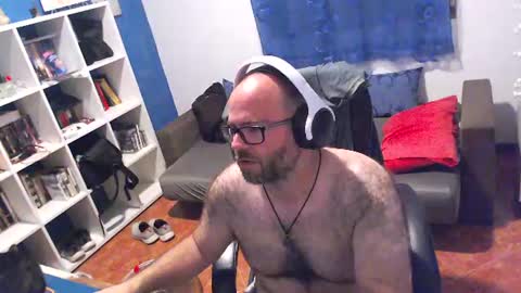 Snapshot of ravingr3d3 chatting on July 2026 11:33:01 PM ravingr3d3 online show from July 2026 11:33:01 PM