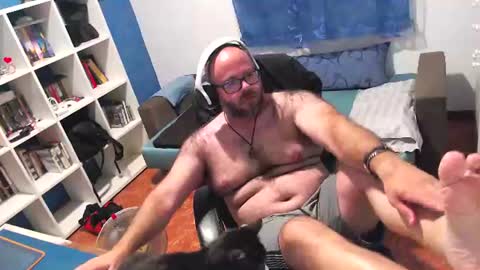 Snapshot of ravingr3d3 chatting on July 2026 09:50:01 PM ravingr3d3 online show from July 2026 09:50:01 PM