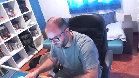 Snapshot of ravingr3d3 chatting on July 2026 08:08:01 AM ravingr3d3 online show from July 2026 08:08:01 AM