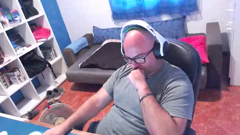Snapshot of ravingr3d3 chatting on July 2026 11:09:02 AM ravingr3d3 online show from July 2026 11:09:02 AM