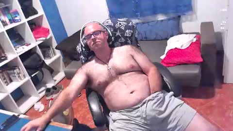 Snapshot of ravingr3d3 chatting on July 2026 11:15:01 PM ravingr3d3 online show from July 2026 11:15:01 PM