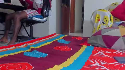 ray_long222 online show from April 2026 11:22:02 AM