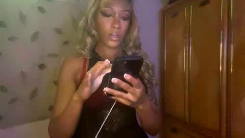 Raye Millian online show from August 2026 05:16:02 PM