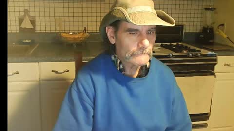 Ray online show from October 2025 06:57:02 AM