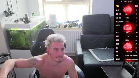 Rayzel online show from February 2026 12:38:02 PM