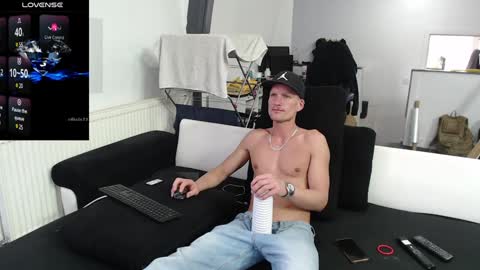 Ask me online show from December 2024 11:39:02 AM