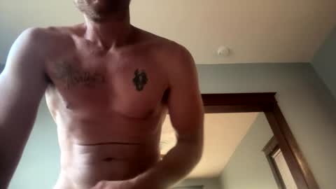 Snapshot of reallyryan8787 chatting on July 2026 12:37:02 AM reallyryan8787 online show from July 2026 12:37:02 AM