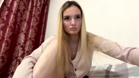 Risa online show from April 2026 05:08:02 PM