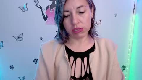 Rebbeca online show from June 2026 01:13:01 PM