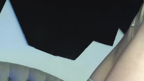 rebbeccaray online show from February 2026 08:04:01 PM