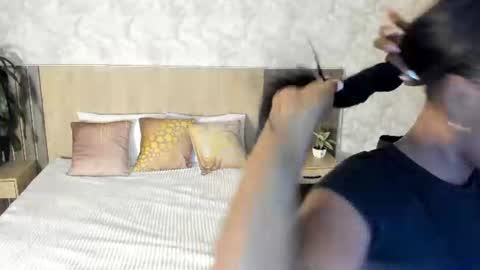 Snapshot of rebeca_cortez1 chatting on June 2026 07:40:01 PM I invite you to my birthday on November 3th online show from June 2026 07:40:01 PM