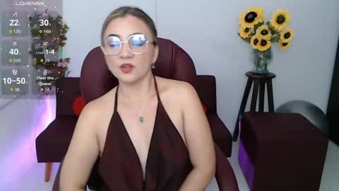 Snapshot of rebeca_milf chatting on May 2026 02:11:01 PM REBECA online show from May 2026 02:11:01 PM