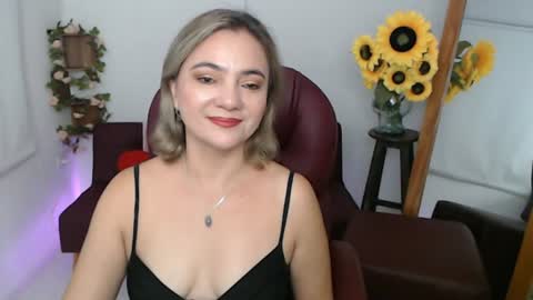 Snapshot of rebeca_milf chatting on June 2026 02:48:01 PM REBECA online show from June 2026 02:48:01 PM