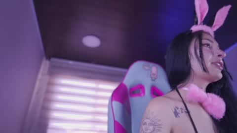 Rebeca  online show from February 2026 04:07:02 PM