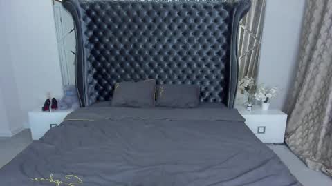 Snapshot of rebecca_diamonds chatting on October 2025 05:07:02 AM rebecca_diamonds online show from October 2025 05:07:02 AM