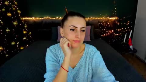 Snapshot of rebecca_diamonds chatting on January 2026 05:27:02 PM rebecca_diamonds online show from January 2026 05:27:02 PM