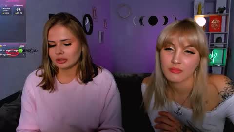 rebecca_smile_ online show from October 2025 07:33:02 PM