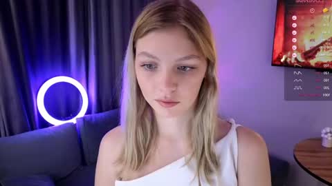 Snapshot of rebeccaadkins chatting on May 2026 06:11:02 AM Christie online show from May 2026 06:11:02 AM