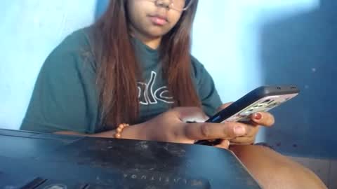 rebelle777 online show from April 2026 12:58:02 PM