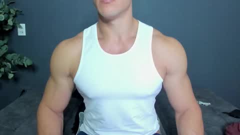 twitter REECET26 instagram RECCETAYLOR online show from December 2025 11:24:02 PM