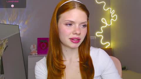 red__candy online show from March 2025 03:35:01 PM