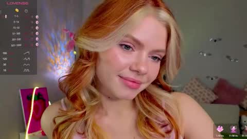 red__candy online show from October 2025 03:16:01 PM