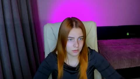 Snapshot of red__dizzy chatting on September 2025 07:38:01 PM red__dizzy online show from September 2025 07:38:01 PM