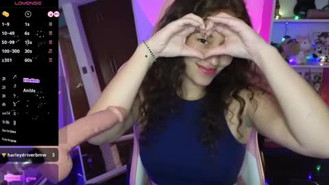 Snapshot of red_barbiedoll chatting on December 2025 09:13:02 PM Barbie ----- online show from December 2025 09:13:02 PM