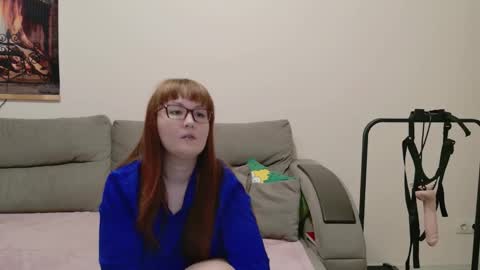 Lisa online show from November 2025 03:33:02 PM