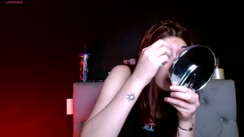 IG   OF red moonn online show from April 2026 05:58:02 AM