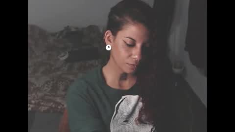 Snapshot of red_savage_ chatting on February 2025 05:16:01 PM Instagram Valerie yourdream online show from February 2025 05:16:01 PM