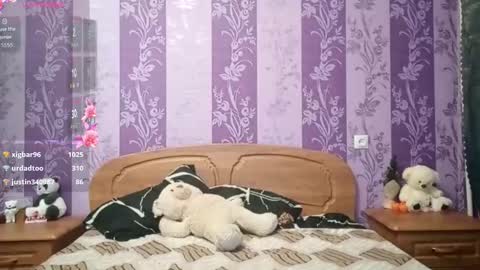 Mia online show from January 2026 09:22:02 AM