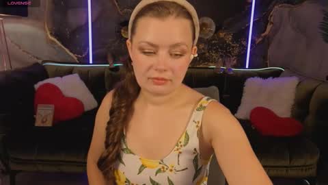 Snapshot of reddoll_ chatting on September 2025 07:47:01 PM Lily online show from September 2025 07:47:01 PM